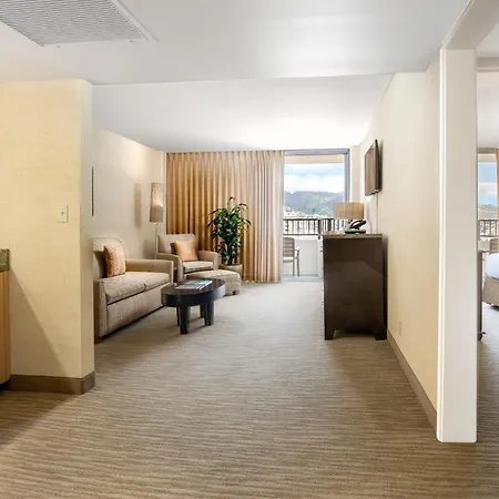 Waikiki Resort Hotel-2